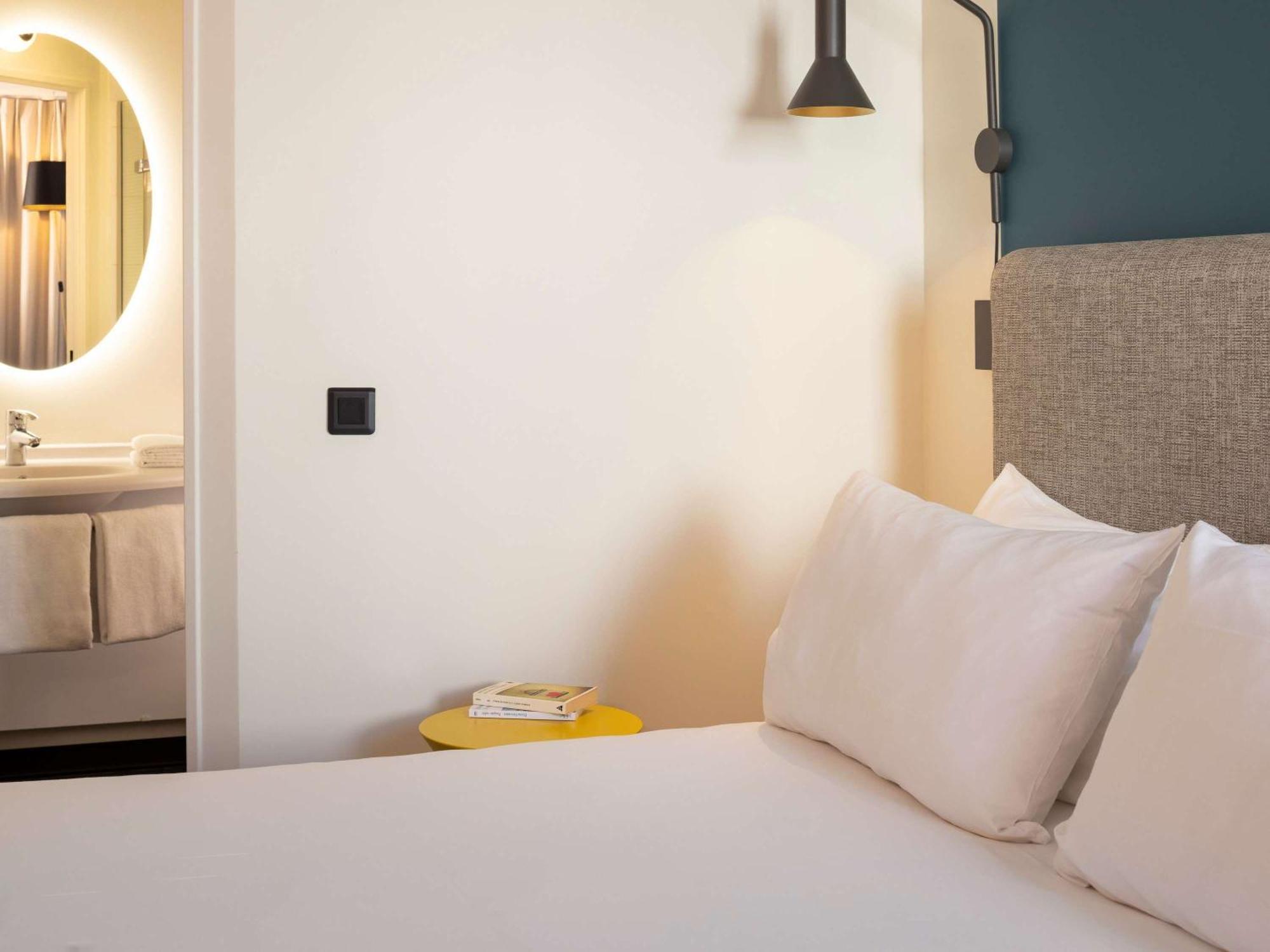 Ibis Marseille Centre Euromed Hotel Exterior photo