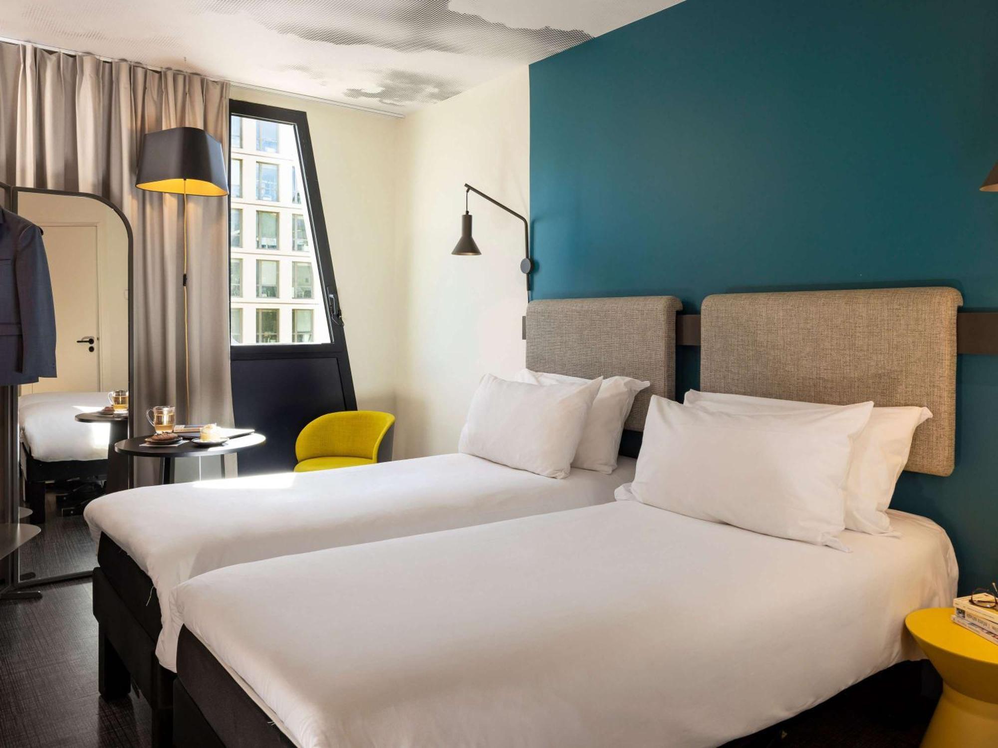 Ibis Marseille Centre Euromed Hotel Exterior photo